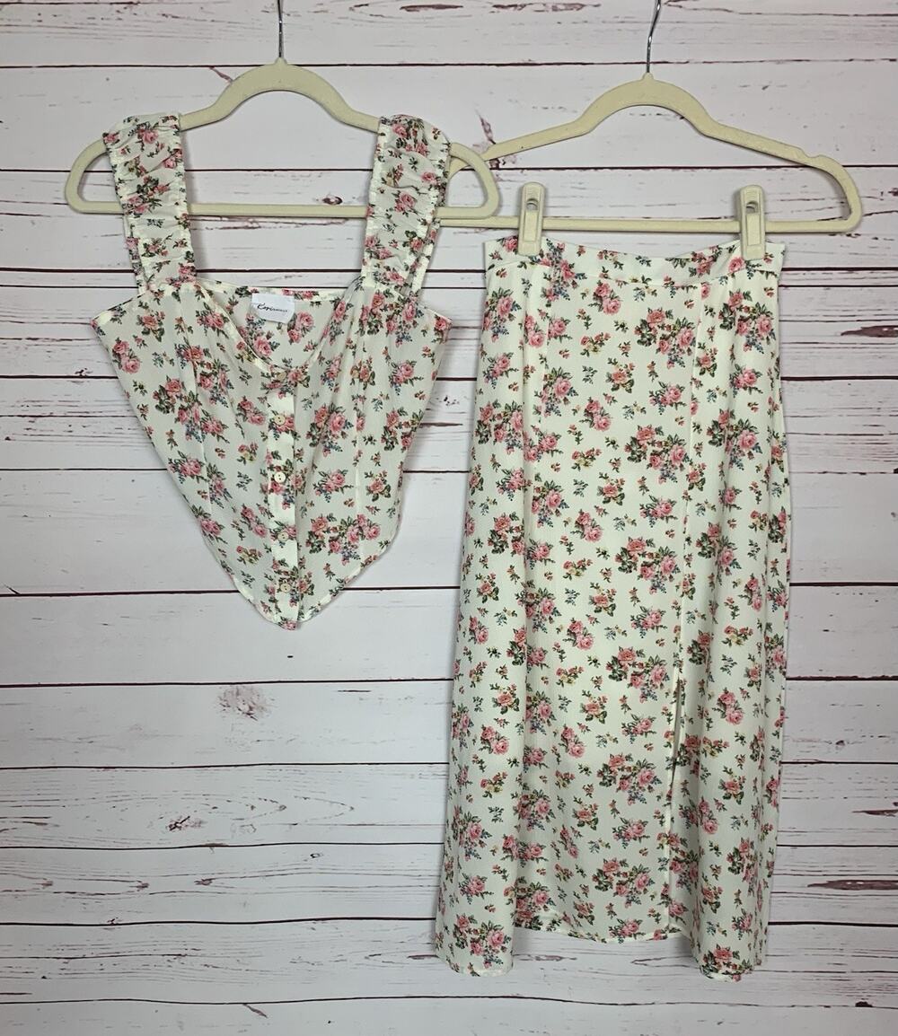 Kori America Boutique Women's S Small Cream Pink Floral Top & Skirt Summer Set